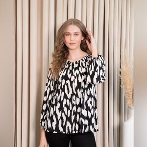 Black and White Animal Print Women's Top